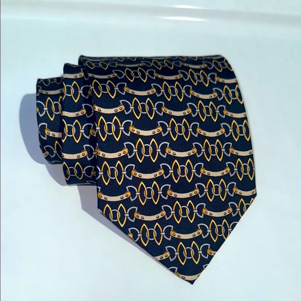 Gucci - Paola Gucci Navy and Gold Chain Pattern Fabric